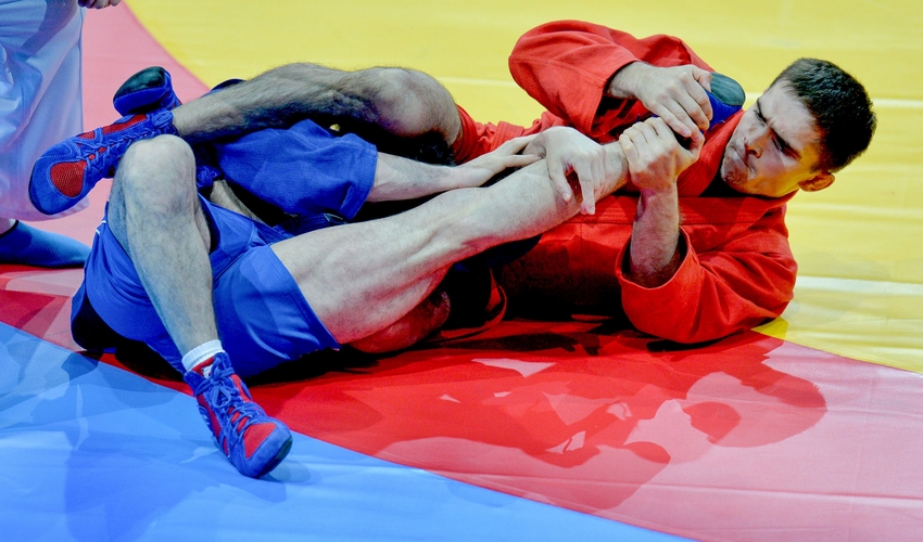 sambo sportif clef de jambe