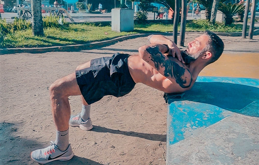 Comment progresser en musculation sans matériel ?