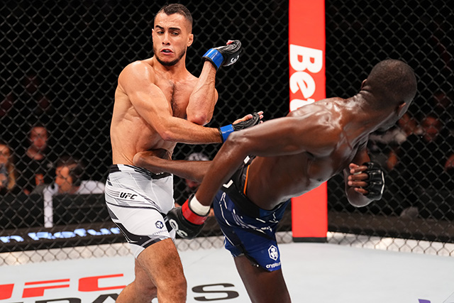Les Premiers Français à l'UFC - GHEMMOURI YANIS VS Gomis