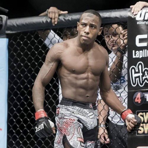 Les Premiers Français à l'UFC - Taylor Lapilus Entrée Fight