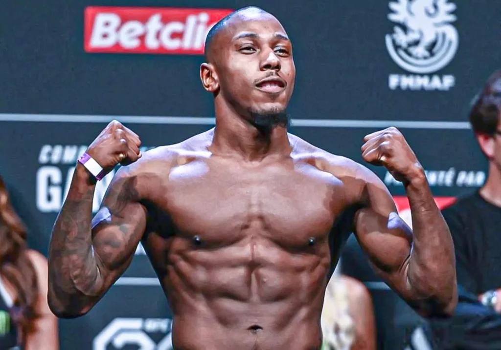 Les Premiers Français à l'UFC - Taylor Lapilus Pesée