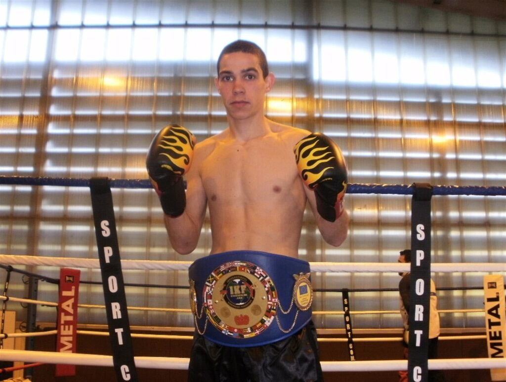 Eddy Naït Slimani KickBoxing Jeune Europe Champ