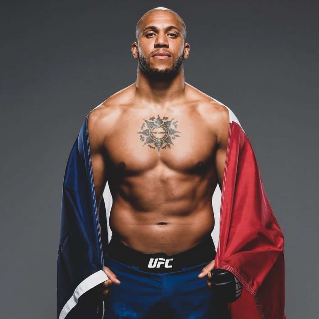 Français UFC Ciryl Gane France drapeau