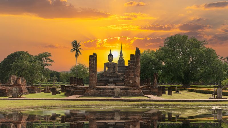 Royaume Sukhothai couché de soleil