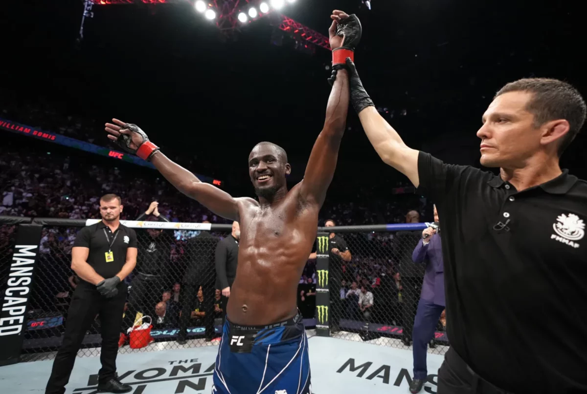 William Gomis victoire Jarno Errens UFC PARIS 1